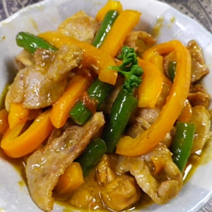スピード料理 豚インゲンパプリカのタイカレー炒め レシピ 作り方 By Leopoo 楽天レシピ スピード料理 豚インゲンパプリカのタイカレー炒め レシピ 作り方 By Leopoo 楽天レシピ